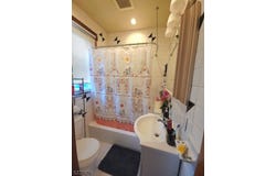 89 Pacific Ave, Garfield City, NJ 07026-3732