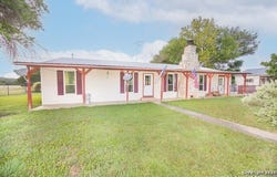 1628 County Road 357, Utopia, TX 78884
