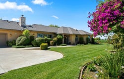 2445 Taylor Ln, Byron, CA 94514