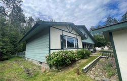 10476 Peterson Road, Hayward, WI 54843