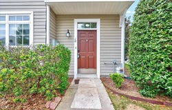8641 Neuse Club Lane, Raleigh, NC 27616