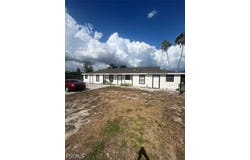 7582-7586 Carrier Road, Fort Myers, FL 33967