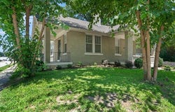 949 S COX St, Memphis, TN 38104