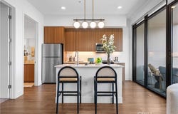 709 E Walnut Street, Pasadena, CA 91101