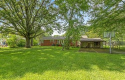 103 W WHITE, Collierville, TN 38017