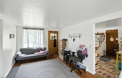 512 Harrison Street, Louisville, OH 44641