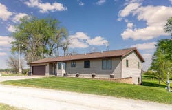 31442 Keystone Avenue, Parkersburg, IA 50665