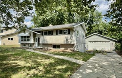 3042 Perry Avenue SW, Wyoming, MI 49519