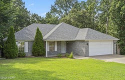 7 Taransay Circle, Bella Vista, AR 72715