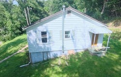 4530 Green Valley Road, Huntington, WV 25701