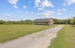5431 Amerada Road, Kaplan, LA 70548