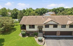 5591 Donegal Drive, Shoreview, MN 55126