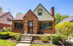 124 Allenhurst Road, Amherst, NY 14226