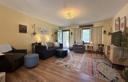 1109 W 24th Ave, Hutchinson, KS 67502