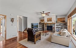 4440 Overlook Drive SE, Prior Lake, MN 55372