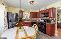 620 CARIBBEAN WAY, WILLIAMSTOWN, NJ 08094