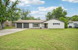 6917 Overhill Road, Fort Worth, TX 76116