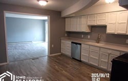 2740 20Th Avenue N, Fort Dodge, IA 50501