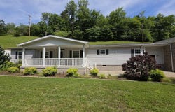 2953 U.S. 119, Pineville, KY 40977