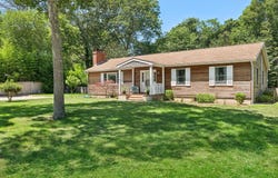75 Edwards Avenue, East Hampton, NY 11937