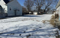 2719 164th Place, Hammond, IN 46323