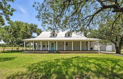 2725 Brannon Lane, Perrin, TX 76486