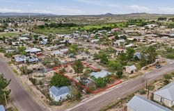 103 S 6th St, Marathon, TX 79842