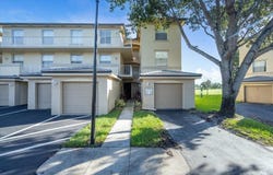 2060 GREENVIEW SHORES Boulevard, Wellington, FL 33414