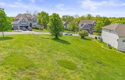 12217 Bennington Avenue, Grandview, MO 64030