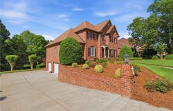 3569 Burnley Drive, Clemmons, NC 27012