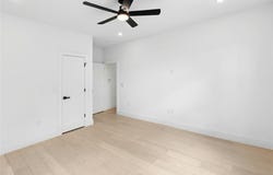 1500 Sylvan Glade unit 2b RD 2B, Austin, TX 78745