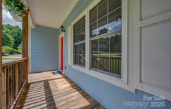 321 Benjamins Way, Hendersonville, NC 28792