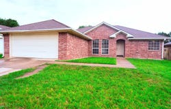 1603 Amanda Dr, Kilgore, TX 75662
