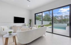 2945 SW 37th Ct, Miami, FL 33134