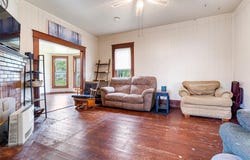 407 S Britt Street, Siloam Springs, AR 72761