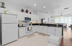 941 Hampton Cir, NAPLES, FL 34105