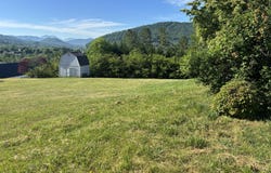 261 Hillmore Drive, Mountain City, TN 37683