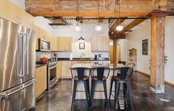 406 Wacouta Street, Saint Paul, MN 55101