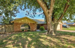 332 W Platt Drive, Yukon, OK 73099