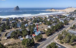 33520 CAPE KIWANDA Dr, PacificCity, OR 97135
