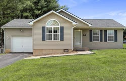 6 BLAKE, MARTINSBURG, WV 25404