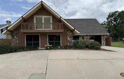 1045 Dawn Dr, Stephensville, LA 70380