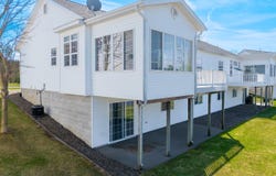 2498 E Turning Leaf Way, Fruitport, MI 49415