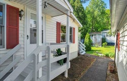 107 Williston Woods Road, Williston, VT 05495-9584