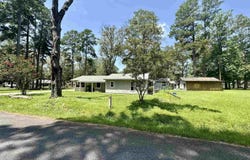 304 Center Street, Pine Bluff, AR 71602
