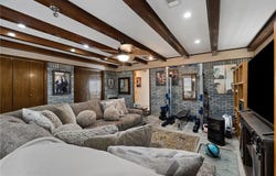1228 Alma North ST, Alma, AR 72921
