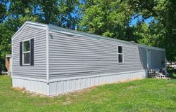 42 ROSE LN, SAINT ALBANS, WV 25177