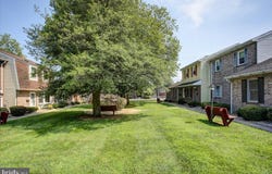 521 W KING STREET, SHIPPENSBURG, PA 17257