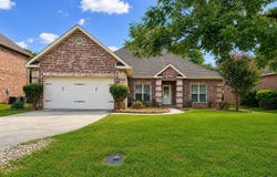 201 Westchester Trail, Kathleen, GA 31047