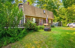 5 Mecca Lane, Washington, ME 04574
